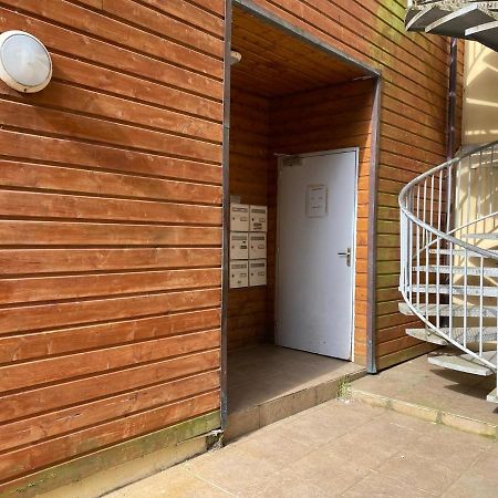 Le Ptit Vert - Wifi - Confort - Entree Autonome - Entre Gare Et Centre Quimper Exterior photo